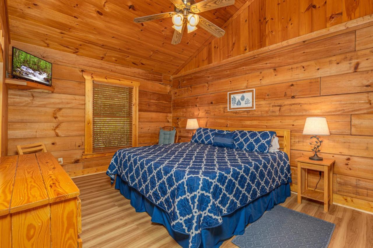 Firefly Hollow Cabin - Smoky Mountains - Soaky Mountain Water Park - Sevierville Convention Center Pigeon Forge Bagian luar foto