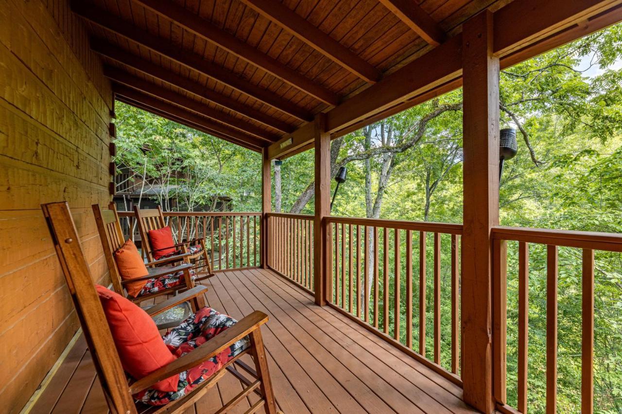 Firefly Hollow Cabin - Smoky Mountains - Soaky Mountain Water Park - Sevierville Convention Center Pigeon Forge Bagian luar foto